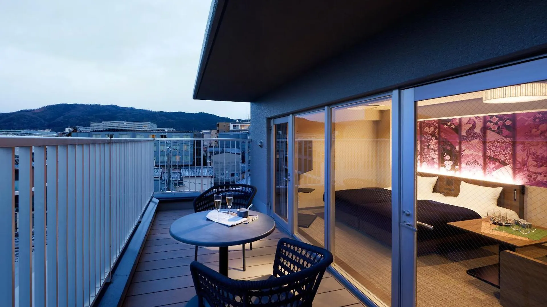 Hotel apartamentowy Minn Gion Kamogawa Kioto Japonia